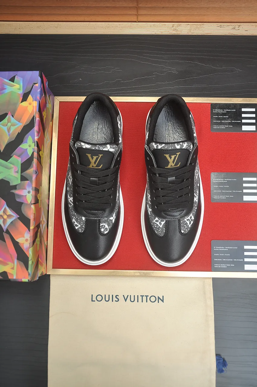 Men's shoes 💰540💶[LOUIS VUITTON] Original order price (water-dyed cowhide lining) new model 🍀LV Louis Vuitton * - top version of LV classic trendy shoes! Made of imported original cowhide, water-dyed cowhide lining, and original wear-resistant rubber outsole! High quality products! Code number 38-45 (45 is custom-made and cannot be returned or exchanged)
